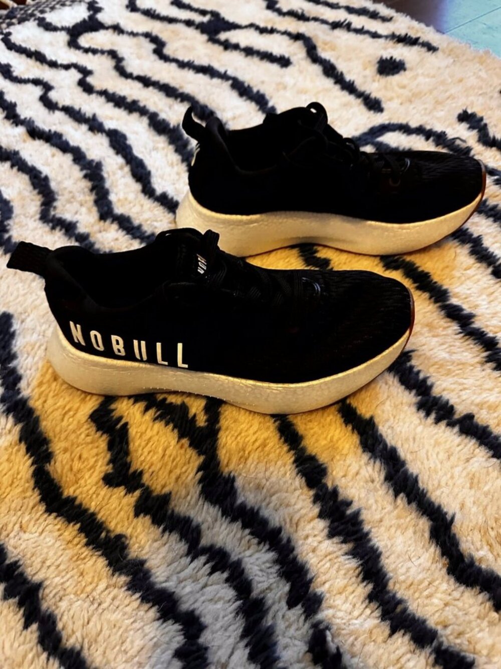 NOBULL Knit Runner Black Sneakers Women's 8 / Men's 6.5
